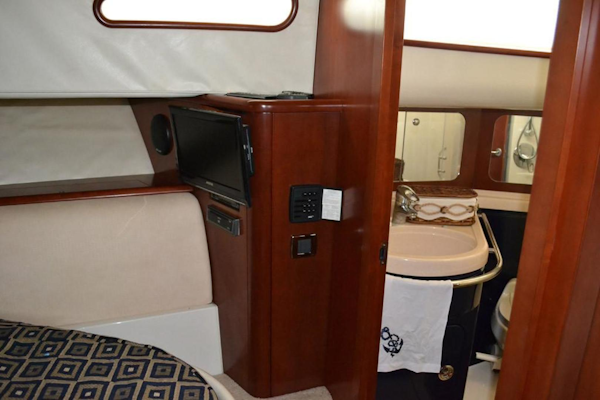 Chris-Craft-Roamer 2003-Lady Fairbanks Merritt Island-Florida-United States-Head Entry-924472