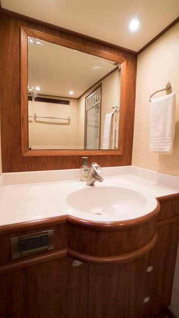 Jim Smith-Custom Convertible Sportfish 2006-Silky Palm Beach-Florida-United States-Master Vanity-924628