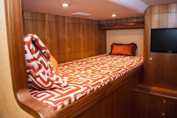 F&S-Convertible 2013-Triple F Coral Gables-Florida-United States-Guest Stateroom-1016949
