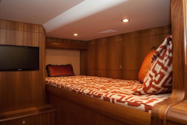 F&S-Convertible 2013-Triple F Coral Gables-Florida-United States-Guest Stateroom-1016951
