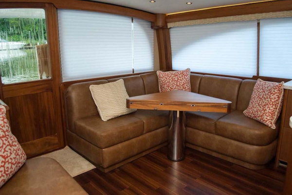 F&S-Convertible 2013-Triple F Coral Gables-Florida-United States-Salon Port Aft Settee and Table-1016942