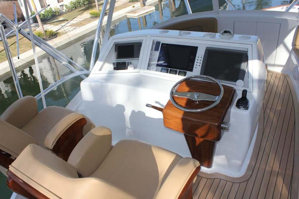 F&S-Convertible 2013-Triple F Coral Gables-Florida-United States-Helm-1016956