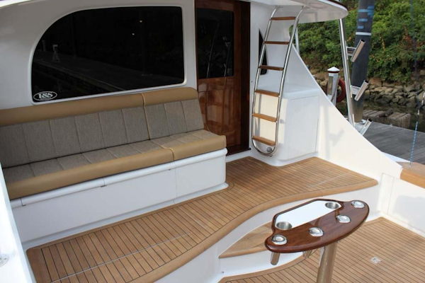 F&S-Convertible 2013-Triple F Coral Gables-Florida-United States-Mezzanine-1016960