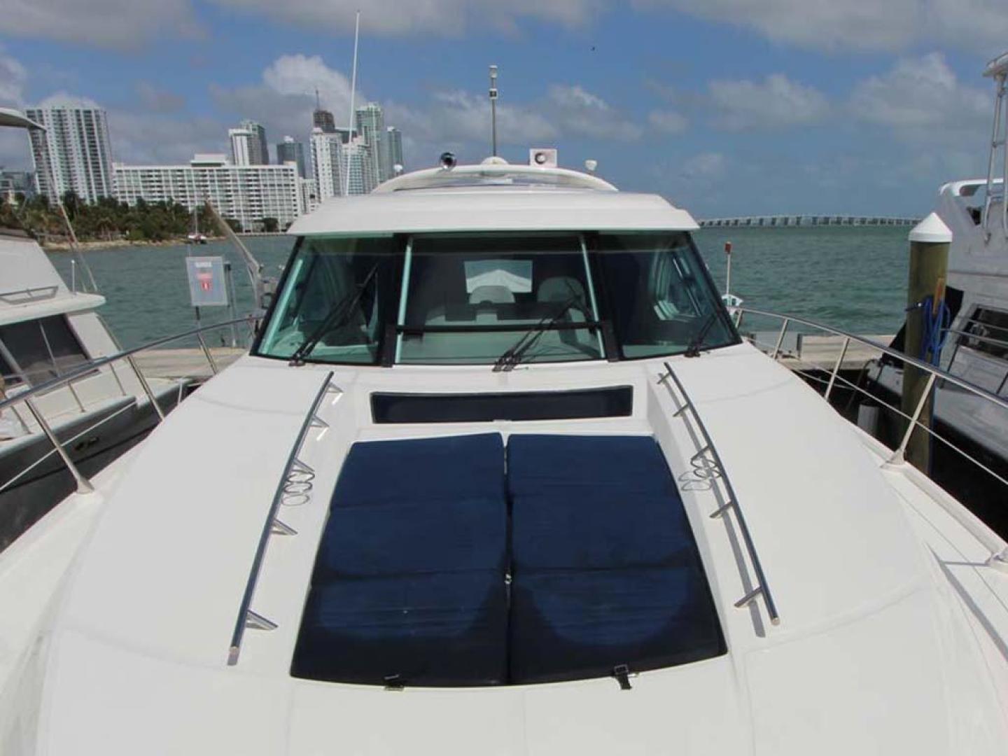 Sea Ray-540 Sundancer 2011-XS Miami-Florida-United States-Foredeck-918505 | Thumbnail