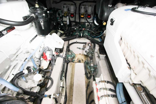 Sea Ray-540 Sundancer 2011-XS Miami-Florida-United States-Engine Room-918522