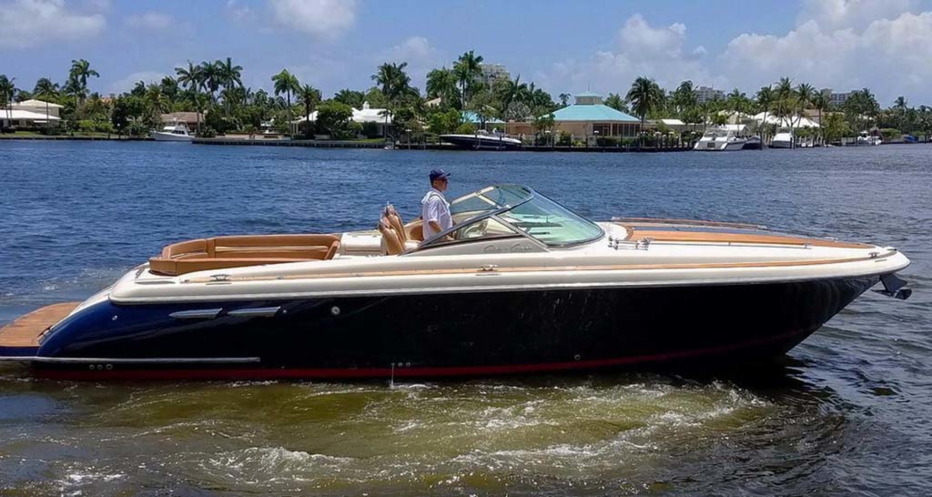 Chris-Craft-Corsair 36 2013-La Dolce Vita Fort Lauderdale-Florida-United States-Starboard View-1074560 | Thumbnail