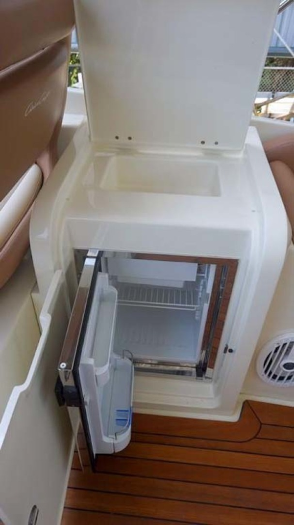 Chris-Craft-Corsair 36 2013-La Dolce Vita Fort Lauderdale-Florida-United States-Refrigerator-1074568