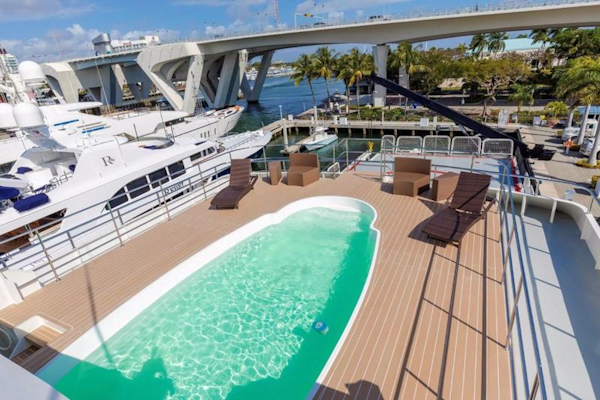 Shadow-Marine Expedition Mothership  Allure Class 2007-Global Ft. Lauderdale-Florida-United States-Pool Lounging Area-919142