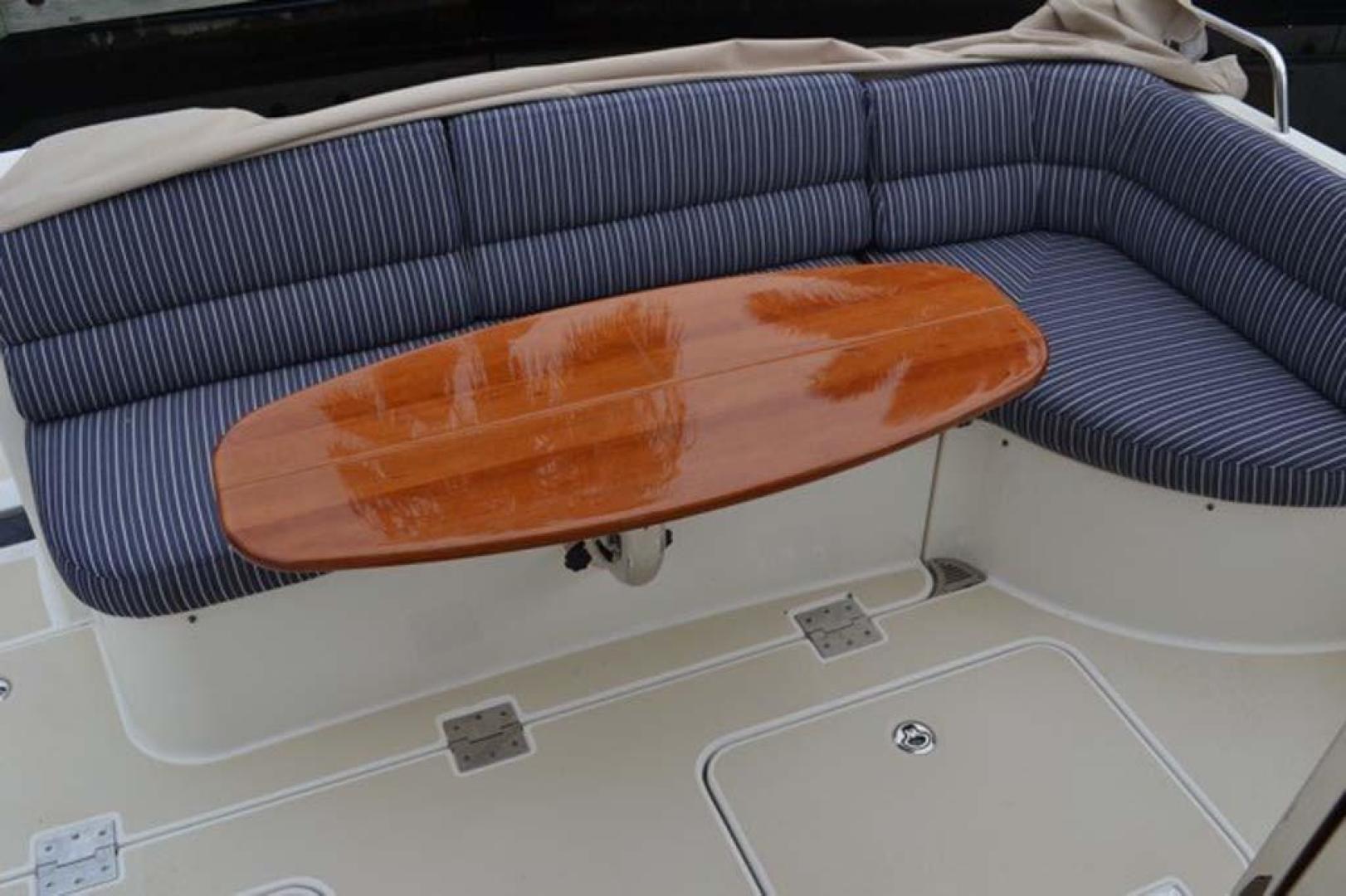 Sabre-42 Salon Express 2016-Rowe Boat Jacksonville-Florida-United States-Cockpit Table-924707 | Thumbnail