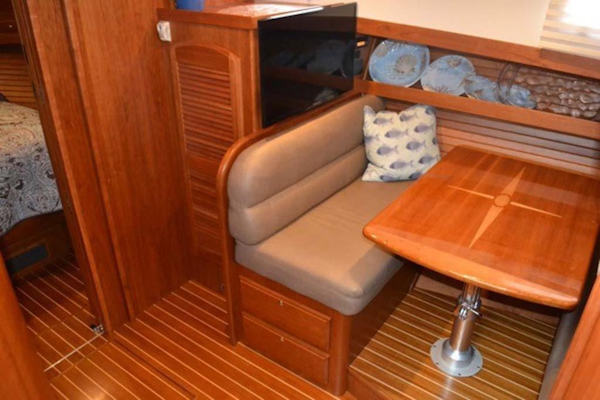 Sabre-42 Salon Express 2016-Rowe Boat Jacksonville-Florida-United States-Dinette TV-924721