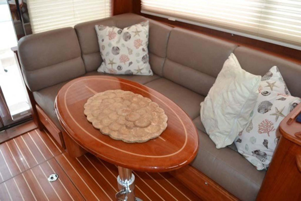 Sabre-42 Salon Express 2016-Rowe Boat Jacksonville-Florida-United States-Salon Table-924718