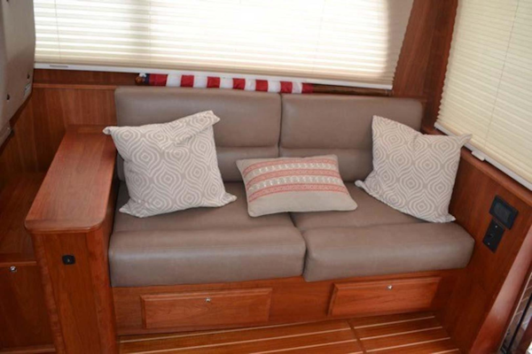 Sabre-42 Salon Express 2016-Rowe Boat Jacksonville-Florida-United States-Salon Stbd Settee-924717