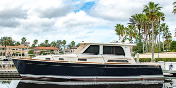 Sabre-42 Salon Express 2016-Rowe Boat Jacksonville-Florida-United States-Profile-1118305