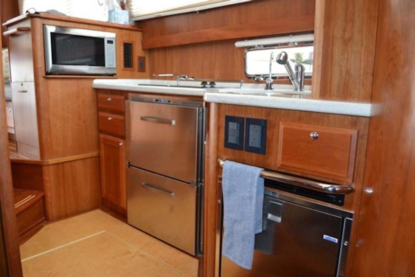 Sabre-42 Salon Express 2016-Rowe Boat Jacksonville-Florida-United States-Galley-924722