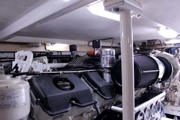 Bertram-54 Convertible 2000-Reel Healin Lighthouse Point-Florida-United States-Engine Room lll-1065943