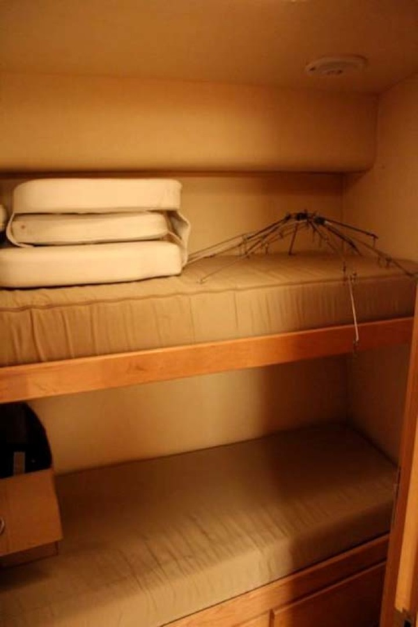 Bertram-54 Convertible 2000-Reel Healin Lighthouse Point-Florida-United States-Guest Stateroom-1065939