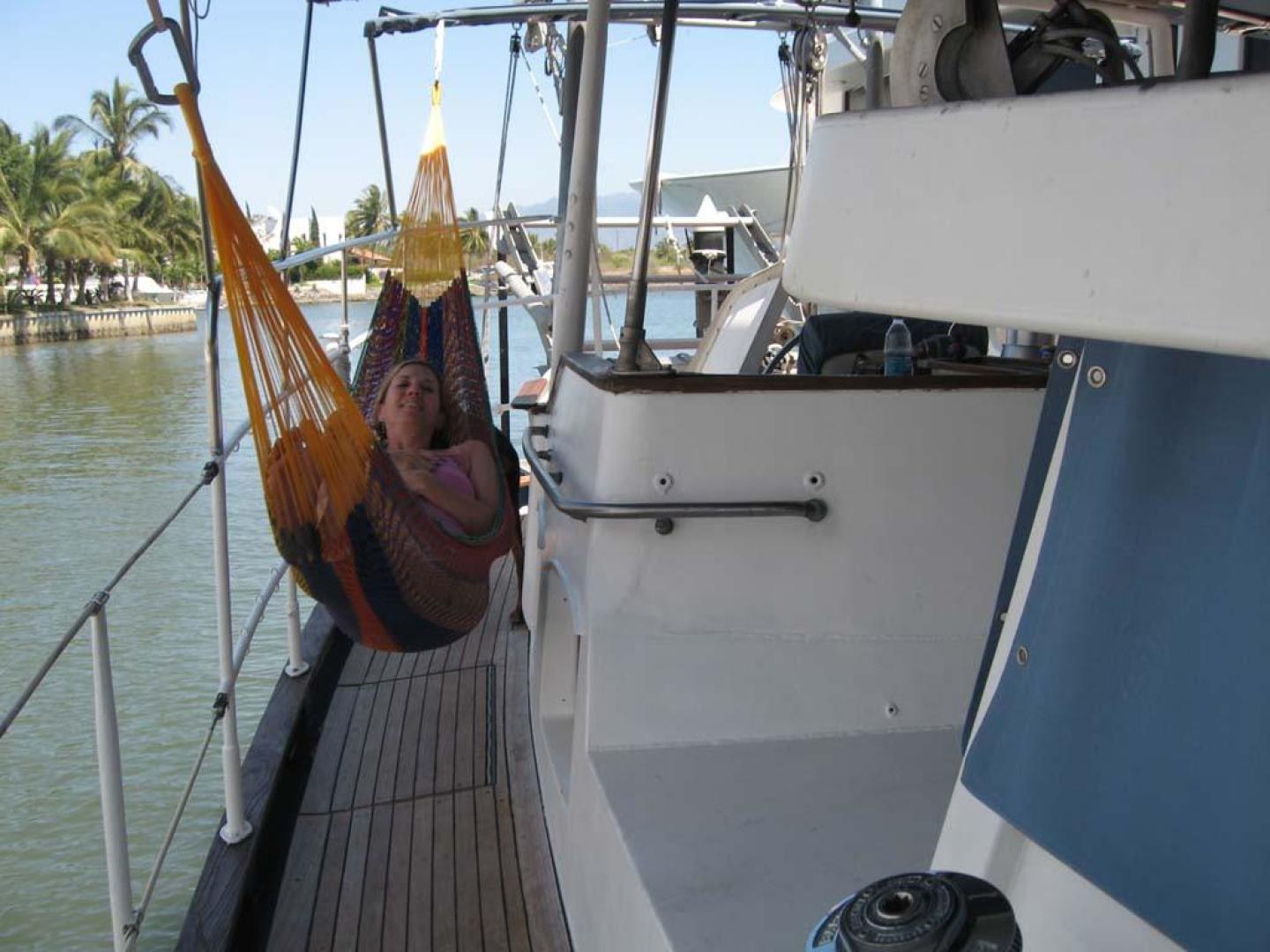 Custom-John Walsh Expedition Schooner 1988-Quest Ft. Lauderdale-Florida-United States-Gangway-924088 | Thumbnail