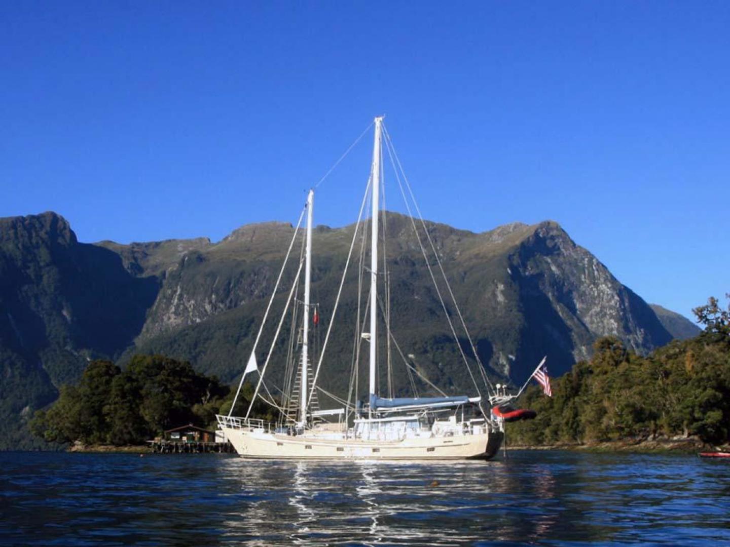 Custom-John Walsh Expedition Schooner 1988-Quest Ft. Lauderdale-Florida-United States-Profile-924067 | Thumbnail