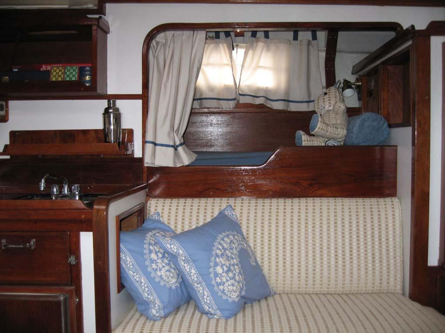 Custom-John Walsh Expedition Schooner 1988-Quest Ft. Lauderdale-Florida-United States-Main Salon Wet Bar-924071 | Thumbnail