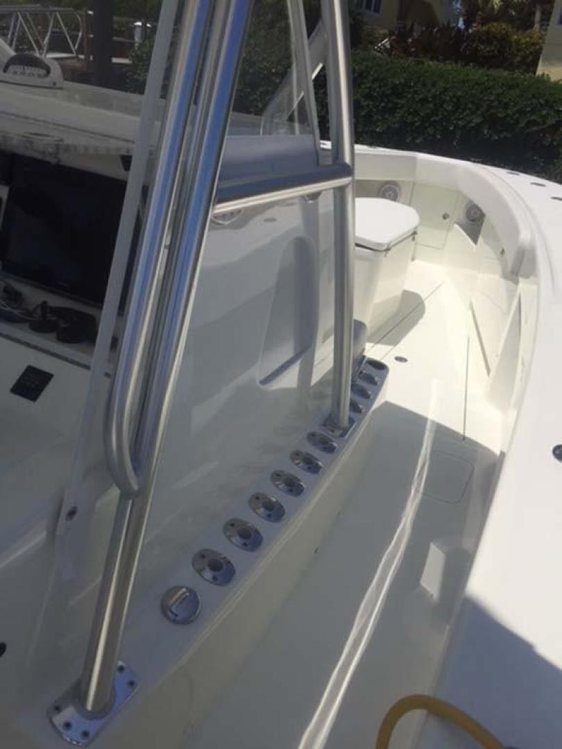 SeaVee-37 Z 2017-BUCKALOT Key Largo-Florida-United States-Side Deck-1016983 | Thumbnail