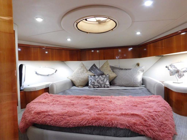 Sunseeker-Predator 2001-Cheryl Lynn Stuart-Florida-United States-Master Stateroom-1120353