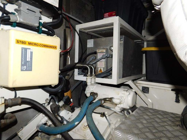 Sunseeker-Predator 2001-Cheryl Lynn Stuart-Florida-United States-Engine Room-1120367