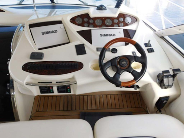 Sunseeker-Predator 2001-Cheryl Lynn Stuart-Florida-United States-Helm-1120333