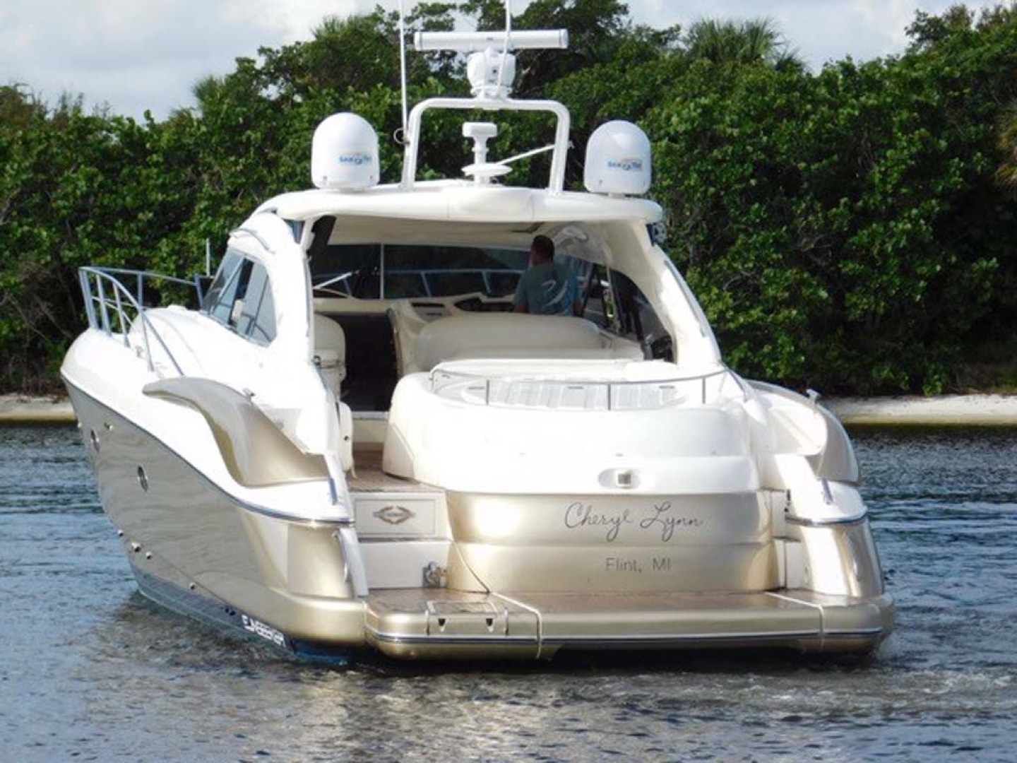 Sunseeker-Predator 2001-Cheryl Lynn Stuart-Florida-United States-Stern-1120319 | Thumbnail