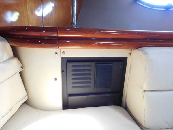 Sunseeker-Predator 2001-Cheryl Lynn Stuart-Florida-United States-Central Vac System-1120351