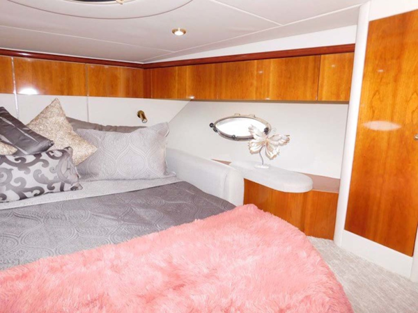 Sunseeker-Predator 2001-Cheryl Lynn Stuart-Florida-United States-Master Stateroom-1120355