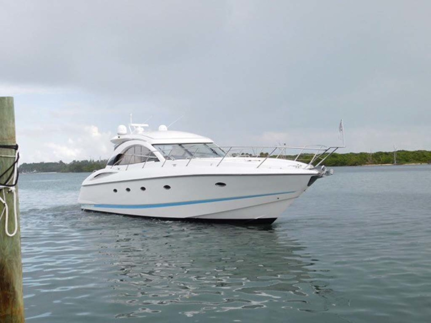 Sunseeker-Camargue Hard Top with Sunroof 2002-Hula Girl Stuart-Florida-United States-Starboard Bow-1065719 | Thumbnail