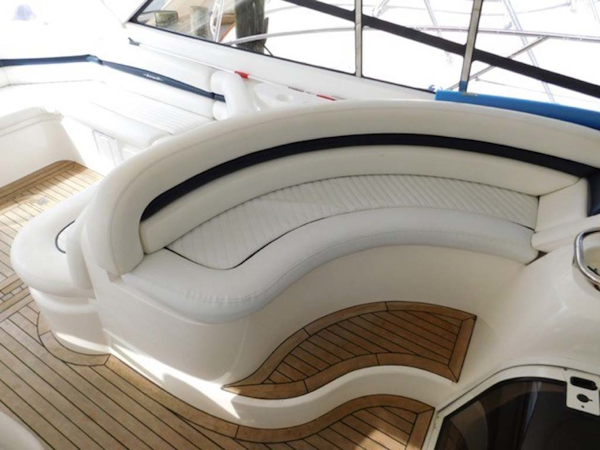 Sunseeker-Camargue Hard Top with Sunroof 2002-Hula Girl Stuart-Florida-United States-Forward Cockpit Seating-1065752