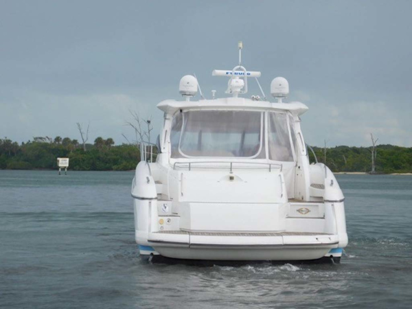 Sunseeker-Camargue Hard Top with Sunroof 2002-Hula Girl Stuart-Florida-United States-Stern-1065720