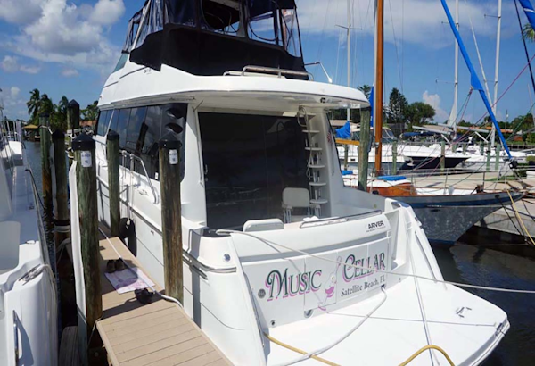 Carver-Voyager 2001-Music Cellar Melbourne-Florida-United States-1071373