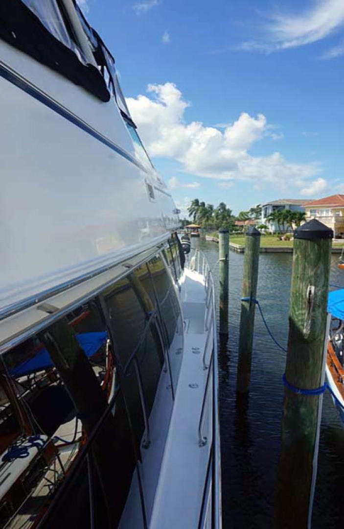 Carver-Voyager 2001-Music Cellar Melbourne-Florida-United States-1071376 | Thumbnail