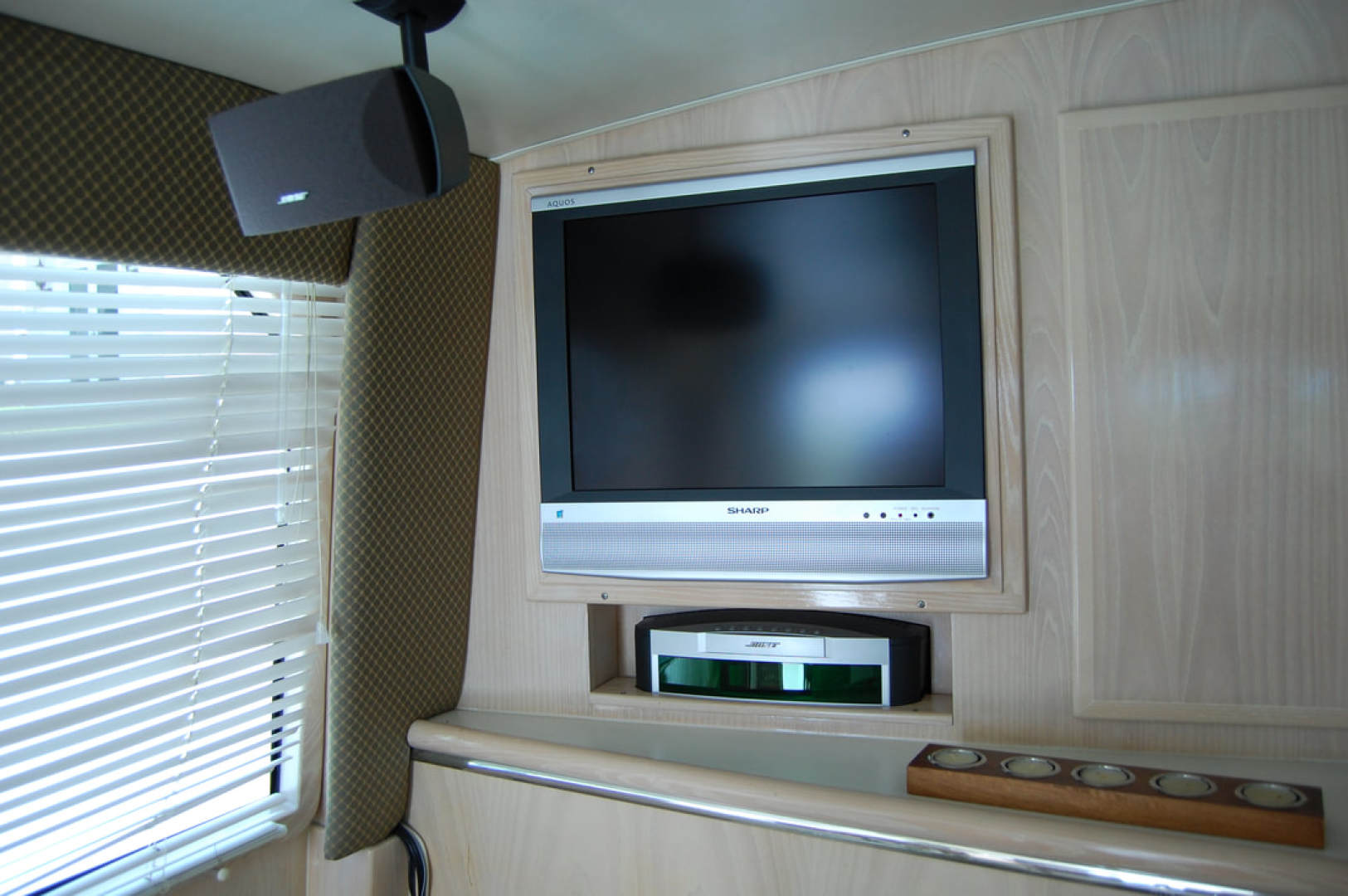 Henriques-Flybridge 2004-Big Enough Key West-Florida-United States-1073534 | Thumbnail