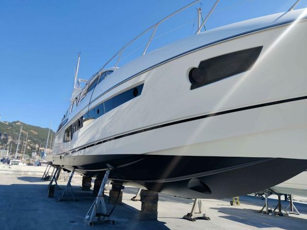 Sunseeker-Sport Yacht 68 2015-LONG WAY ROUND Puerto Sotogrande-Spain-4548523