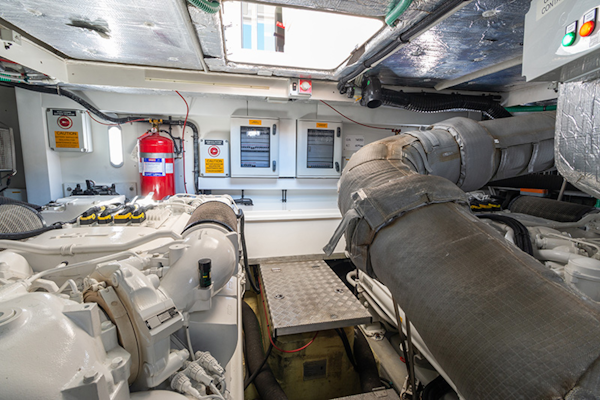 Sunseeker-Sport Yacht 68 2015-LONG WAY ROUND Puerto Sotogrande-Spain-Engine Room-1137364