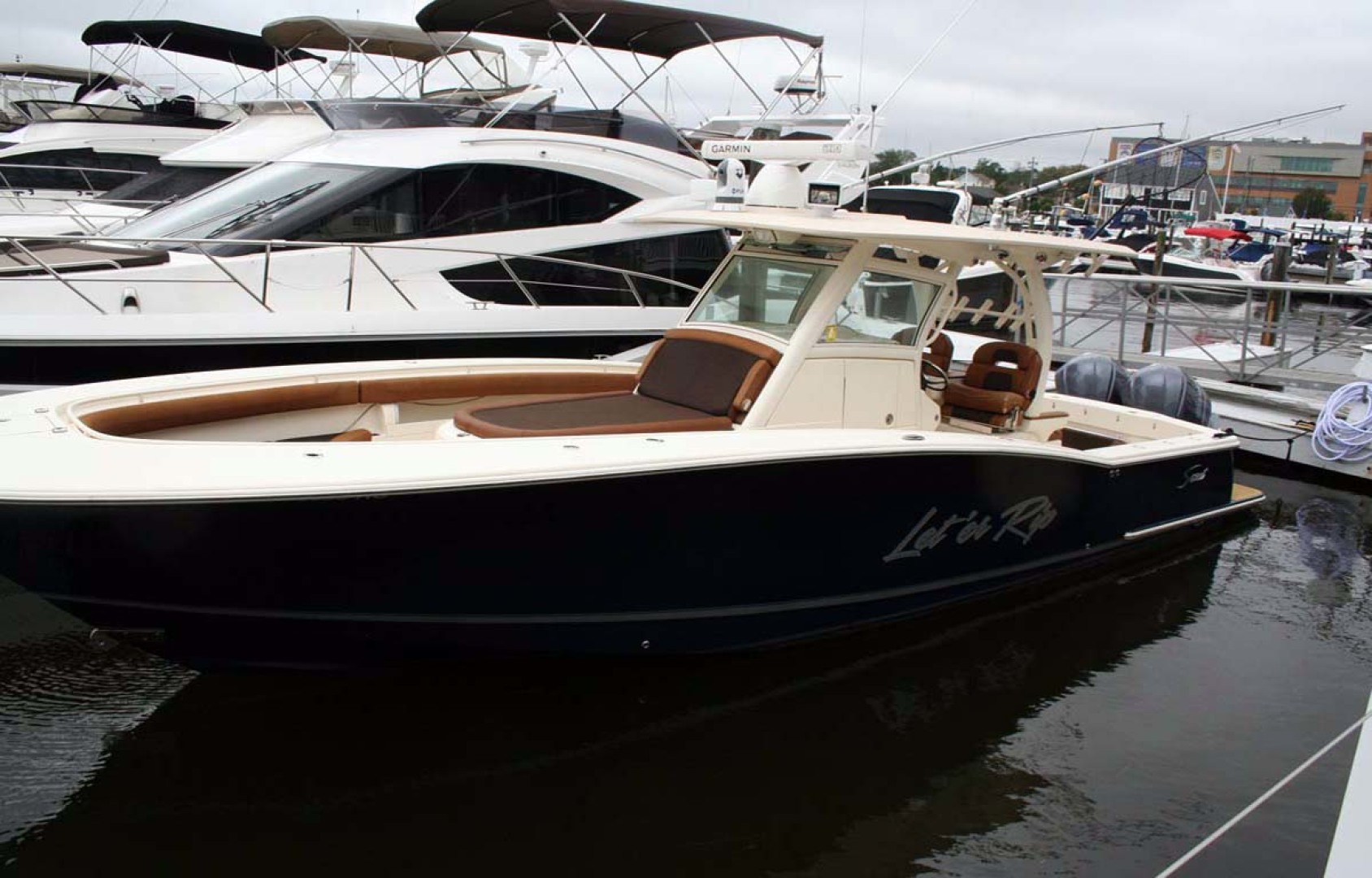 Scout-350 LXF 2014-Let er Rip Sommers Point-New Jersey-United States-Profile  In Water-1075162 | Thumbnail