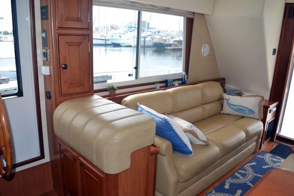 Mainship-395 Trawler 2010-Stargazer Daytona Beach-Florida-United States-Salon Settee-1167078