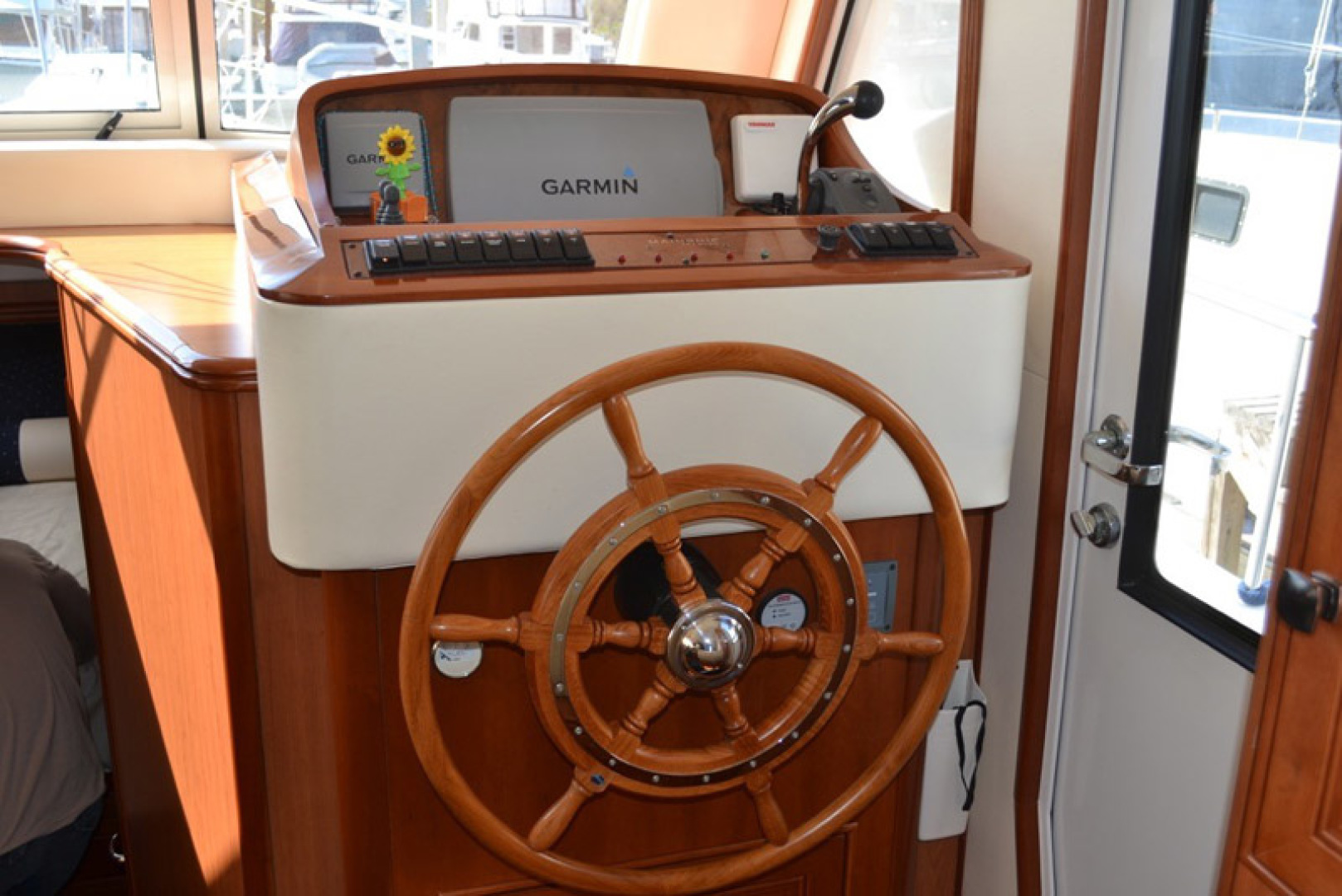 Mainship-395 Trawler 2010-Stargazer Daytona Beach-Florida-United States-Lower Helm-1167081 | Thumbnail