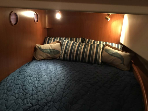 Mainship-395 Trawler 2010-Stargazer Daytona Beach-Florida-United States-Guest Cabin-1167094
