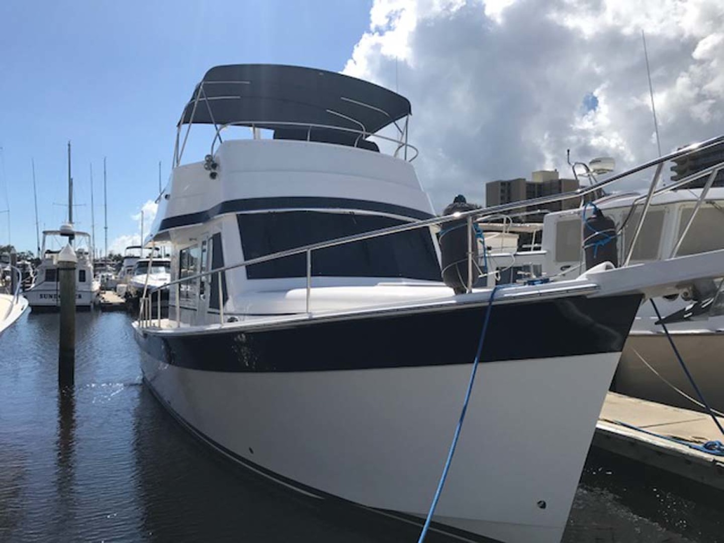 Mainship-395 Trawler 2010-Stargazer Daytona Beach-Florida-United States-Starboard Bow-1167066 | Thumbnail