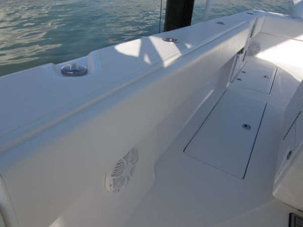 SeaHunter-39 Center Console 2017-SQUEEZE PLAY II Madeira Beach-Florida-United States-Stbd Side Deck-1117895