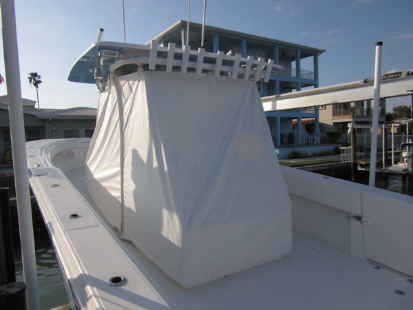 SeaHunter-39 Center Console 2017-SQUEEZE PLAY II Madeira Beach-Florida-United States-Console Skirt Custom Cover-1117899