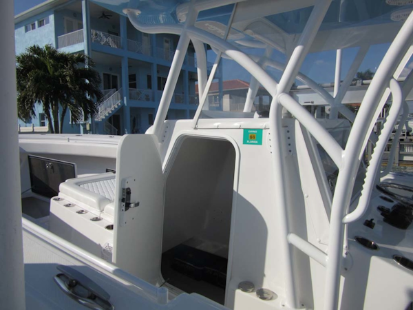 SeaHunter-39 Center Console 2017-SQUEEZE PLAY II Madeira Beach-Florida-United States-Console-1117896