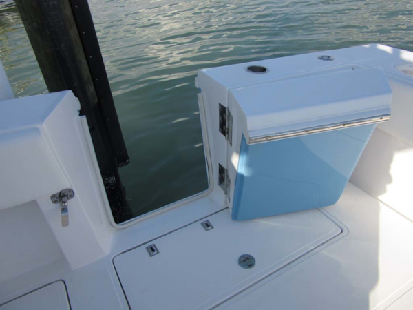 SeaHunter-39 Center Console 2017-SQUEEZE PLAY II Madeira Beach-Florida-United States-Side Door-1117914