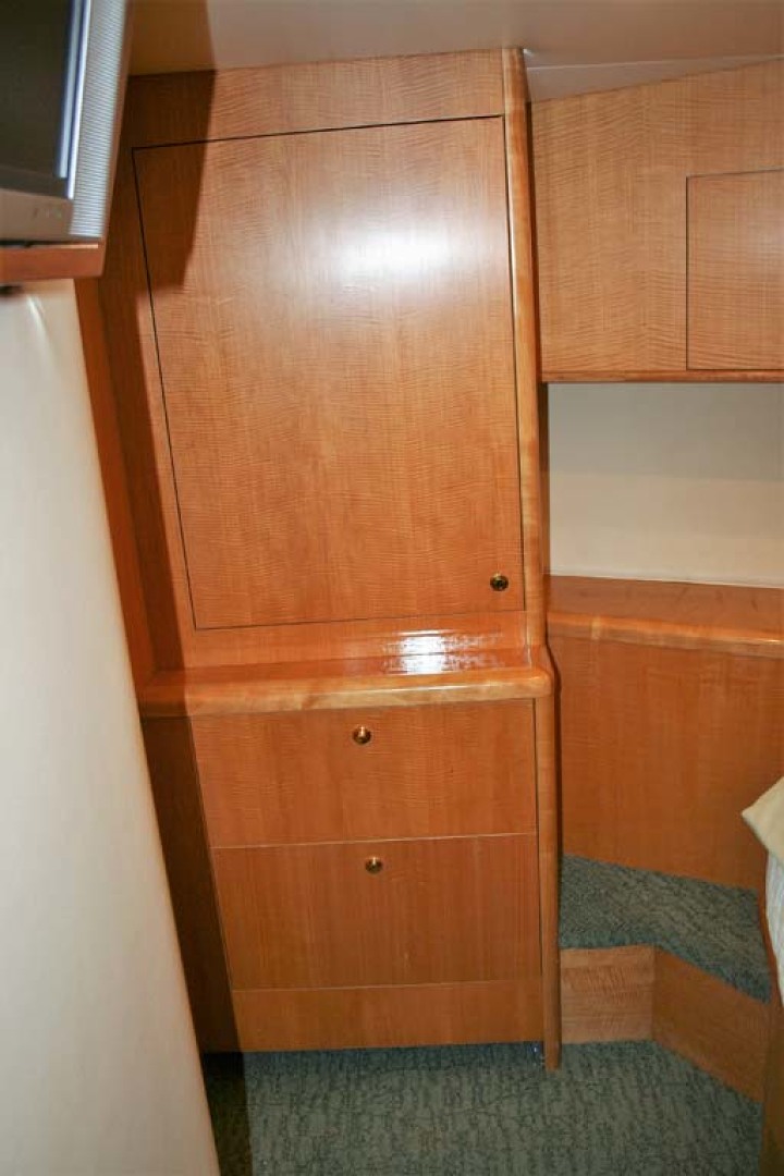 Titan-62 Custom Carolina Sportfish 2004-Trust Me Too Stuart-Florida-United States-VIP Stateroom Closet and Drawers-1118234 | Thumbnail