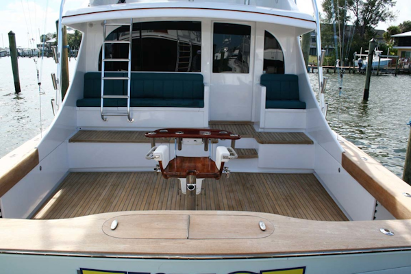 Titan-62 Custom Carolina Sportfish 2004-Trust Me Too Stuart-Florida-United States-Cockpit and Mezzanine-1118267