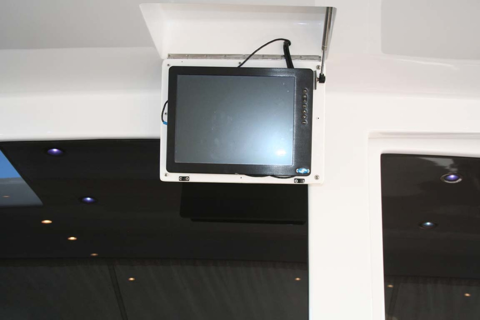Titan-62 Custom Carolina Sportfish 2004-Trust Me Too Stuart-Florida-United States-Cockpit Monitor-1118266 | Thumbnail